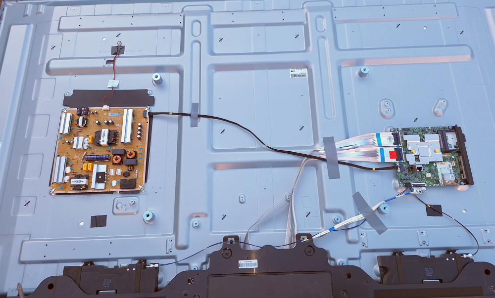 LGP75T-20U1 EPCD21CA1B EAX69063802 (1.0) = EAY65769222 - pozitia BIG22 GG741 [4]