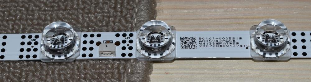 TCL58LB01_3030F2.4D_V0.4_20220627 - pozitia PX154 PX704 PX824 PX825 PX829 GG21 GG31 GG176 [3]