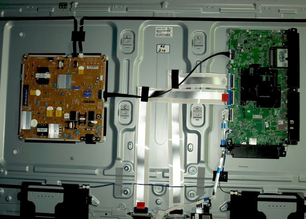 Y23 50QNED80_60LED_A_INX_REV00_230425 + Y23 50QNED80_60LED_B_INX_REV00_230425 - pozitia GG210 [7]