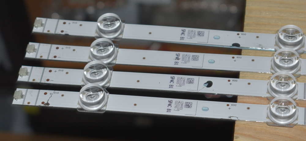 ZD_SSC_D550_4x10_01_V2.20_20210319 HIP7.820.208 - pozitia GG627 [4]