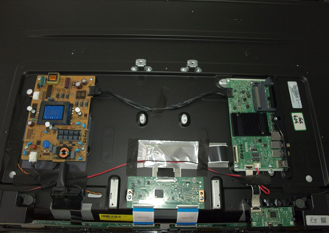 17MB180Y + 17WFM26Y SMART 4K - pozitia GG124 GG404 [2]