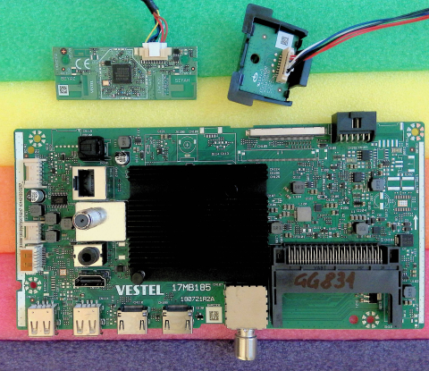 Placi de baza - 17MB185 + 17WFM26 - pozitia GG831