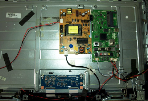 17MB211S Smart FHD + 17WFM07 - pozitia GG782 [2]