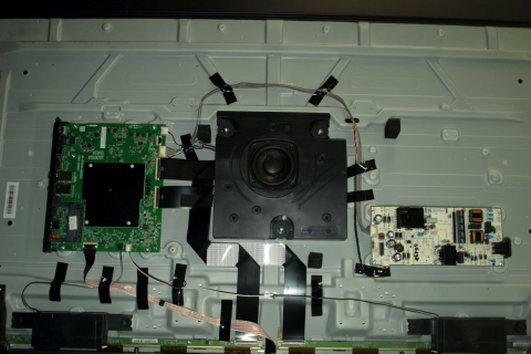 40-L17SW2-PWE1KG 11601-500150 55" - pozitia GG137 [3]