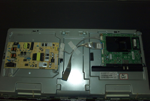 715GB810-M1A-B00-004D + CDW-558192F-00 + 715GB499-R0A-000-004K - pozitia GG305 [3]