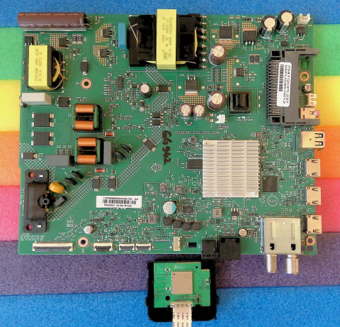 Placi de baza - 715GF061-C0G-000-004L + M5D42P5 V1.00 MWH533B - pozitia GG942 GG949