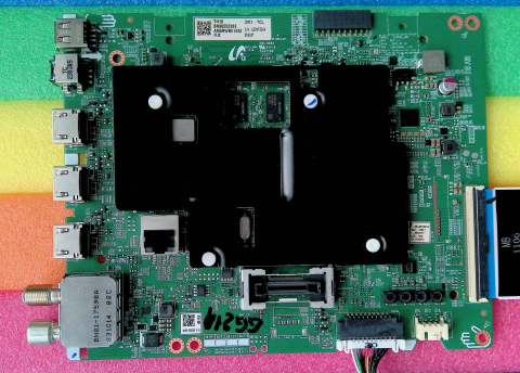 Placi de baza - BN9655228E CU7000_JDM REV 1.1 + BN59-01370A WCT733M + MB 0103 - pozitia GG211