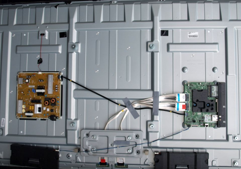 EBT66982703 LJ21 CHASSIS EAX69581205(1.0) + EAD64666323 + EAD64666324 + EAT65166902 + LGSBWAC03 + EBR31871501 - pozitia GG769 [4]