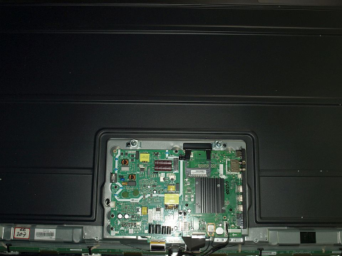 HV550QUB-F70 V2.0 N4TB550UHDF70-V3.0_K2.3-N - pozitia GG207 [2]