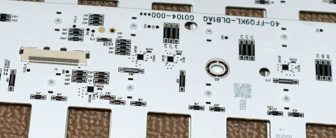 L1 = 40-FFQ9KL-DLB1AG + M1 = 40-FFQ9KM-DLB1AG + R1 = 40-FFQ9KR-DLB1AG - pozitia GG136 [1]