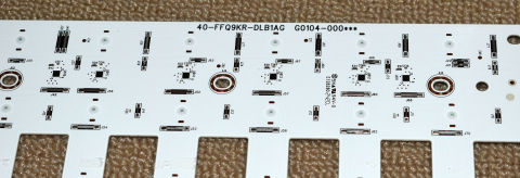 L1 = 40-FFQ9KL-DLB1AG + M1 = 40-FFQ9KM-DLB1AG + R1 = 40-FFQ9KR-DLB1AG - pozitia GG136 [9]