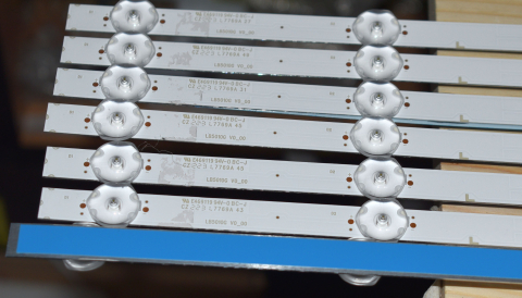 LB5010G V0_00 / LB50106 V0_00 - pozitia PX01 GG173 [3]