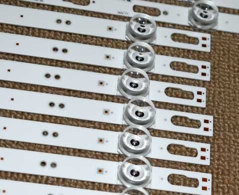 LM41-00915A + LM41-00916A + LM41-00917A - pozitia GG221 [7]