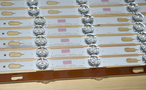 S_KU6K_50_FL30_L7_REV1.1_160215_LM41-00253A + S_KU6K_50_FL30_R6_REV1.1_160215_LM41-00254A - pozitia VK205 [5]