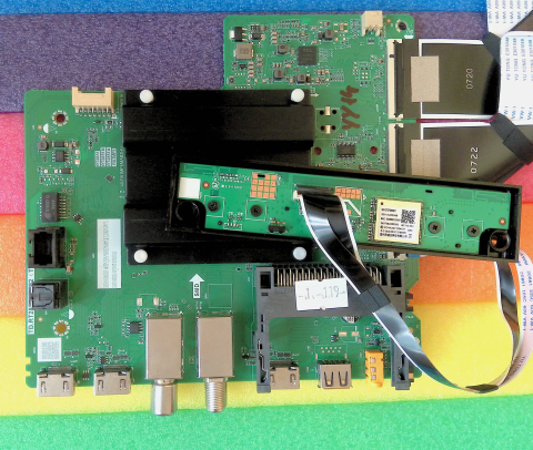 Placi de baza - TD.RT2851AT.782 (T) RT2851 RT2851M RT2851A R51MPI 40-R51MPI-MAB2HG - pozitia YY14