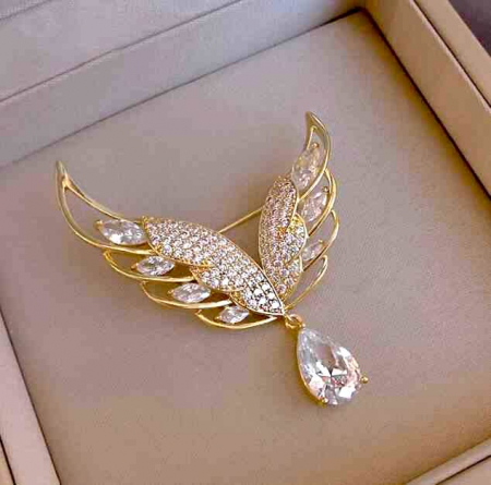 Broșă Angel Queen [11]