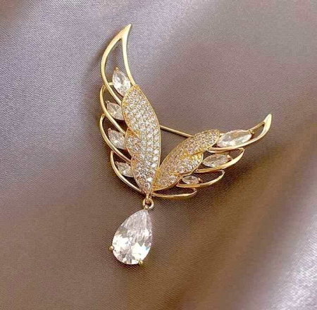 Broșă Angel Queen [10]