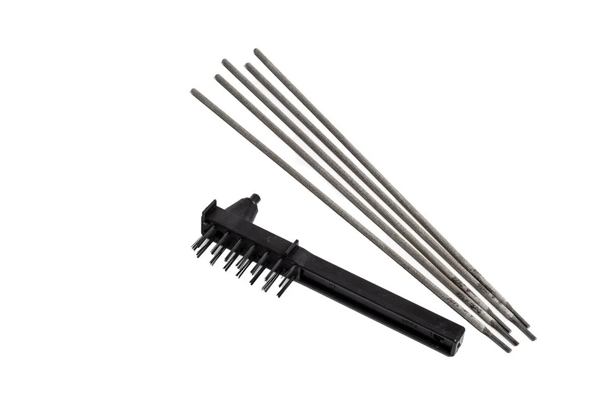 APARAT DE SUDURA CU INVERTOR 120A BLADE [6]