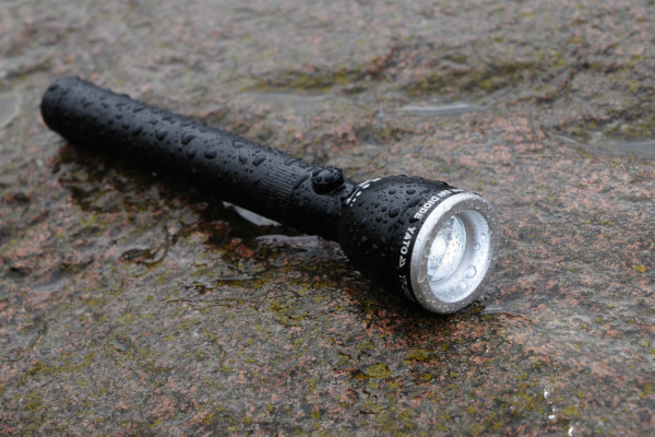Lanterna cu LED YATO, functie zoom, 3W, 130lm [6]