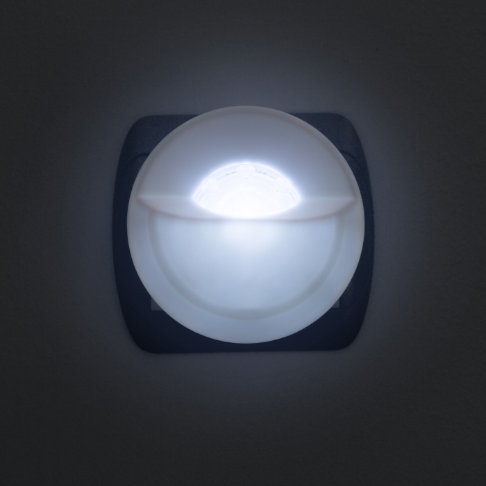 Lumina de orientare LED cu senzor de lumina [2]