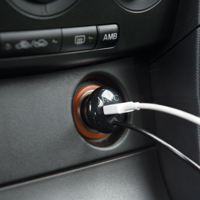 MNC - Adaptor 3 în 1 pentru bricheta auto + USB - negru [2]