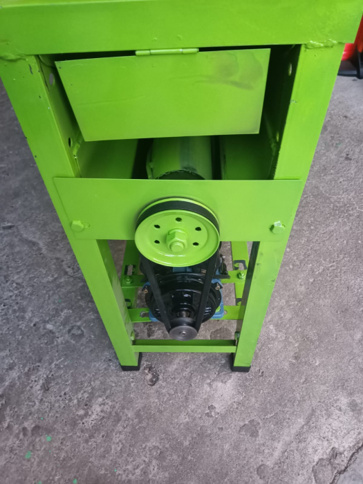 Desfăcător Electric de Porumb – Puternic, Rapid și Fiabil [2]