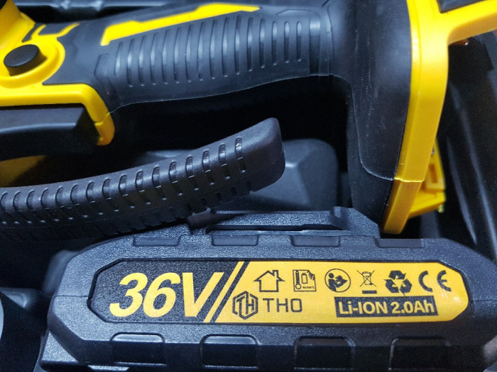 Fierastrau electric cu lant MODEL THO .. [2]