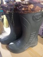 Scule pentru Casa - Cizme calduroase Lungi , Imblanite .. 70 lei perechea ..