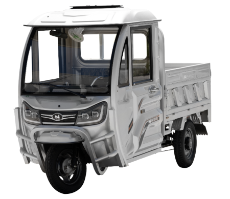 Triciclul electric Cargo  , Autonomie: ~50-60 km  , Putere maximala: 3800 W. [1]
