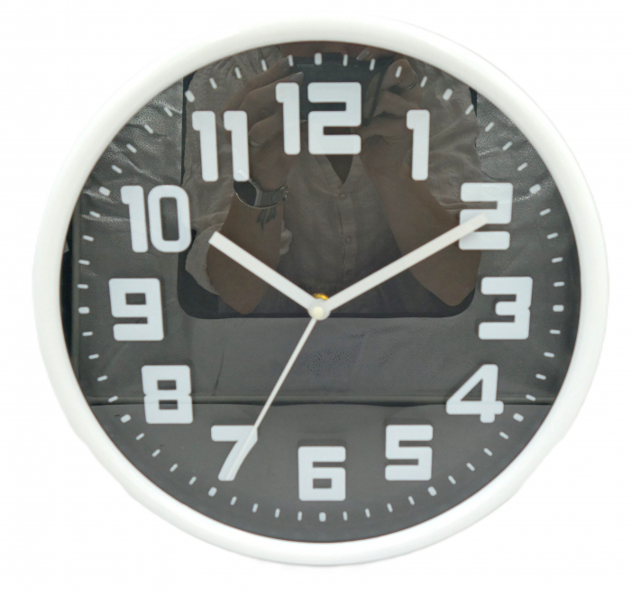 Ceas de perete modern cu fundal reflectorizant, 30 cm [1]
