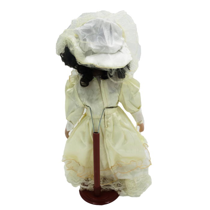 Păpușă din porțelan, de colecție, rochie victoriana, galben, cu suport, 45 cm [4]