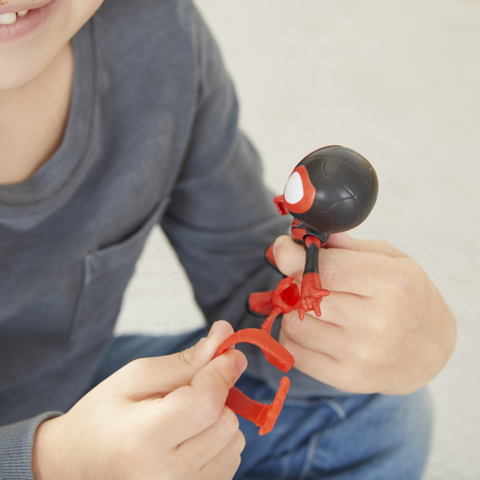 Spidey si prietenii sai uimitori, figurina Miles Morales, cu panza, 10 cm [2]
