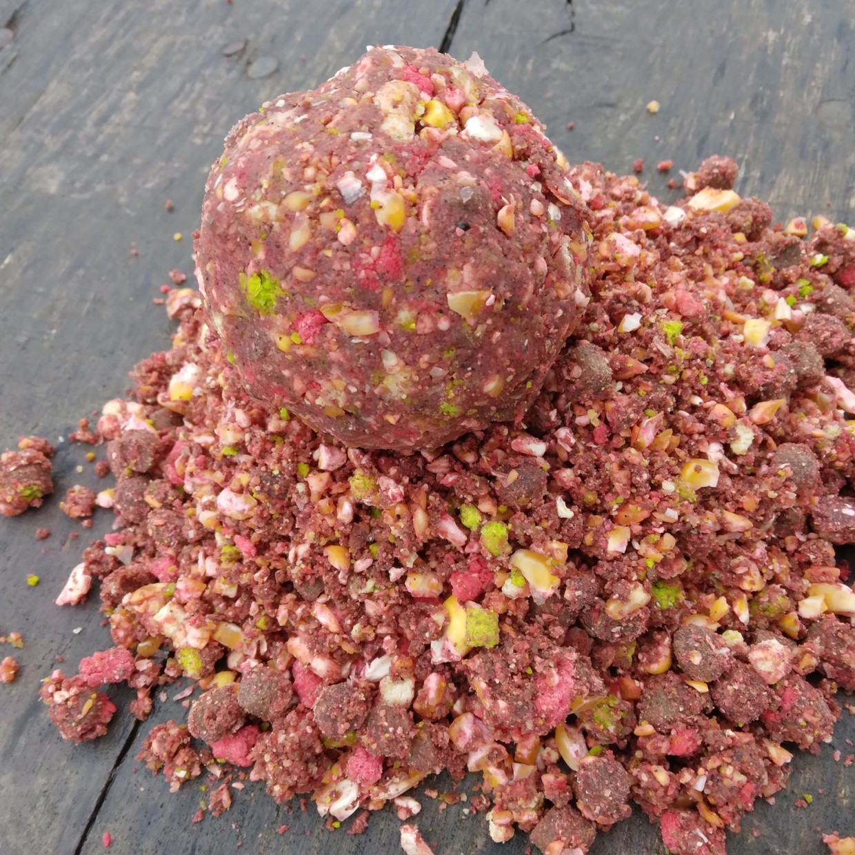 Groundbait gama Pelletboilies