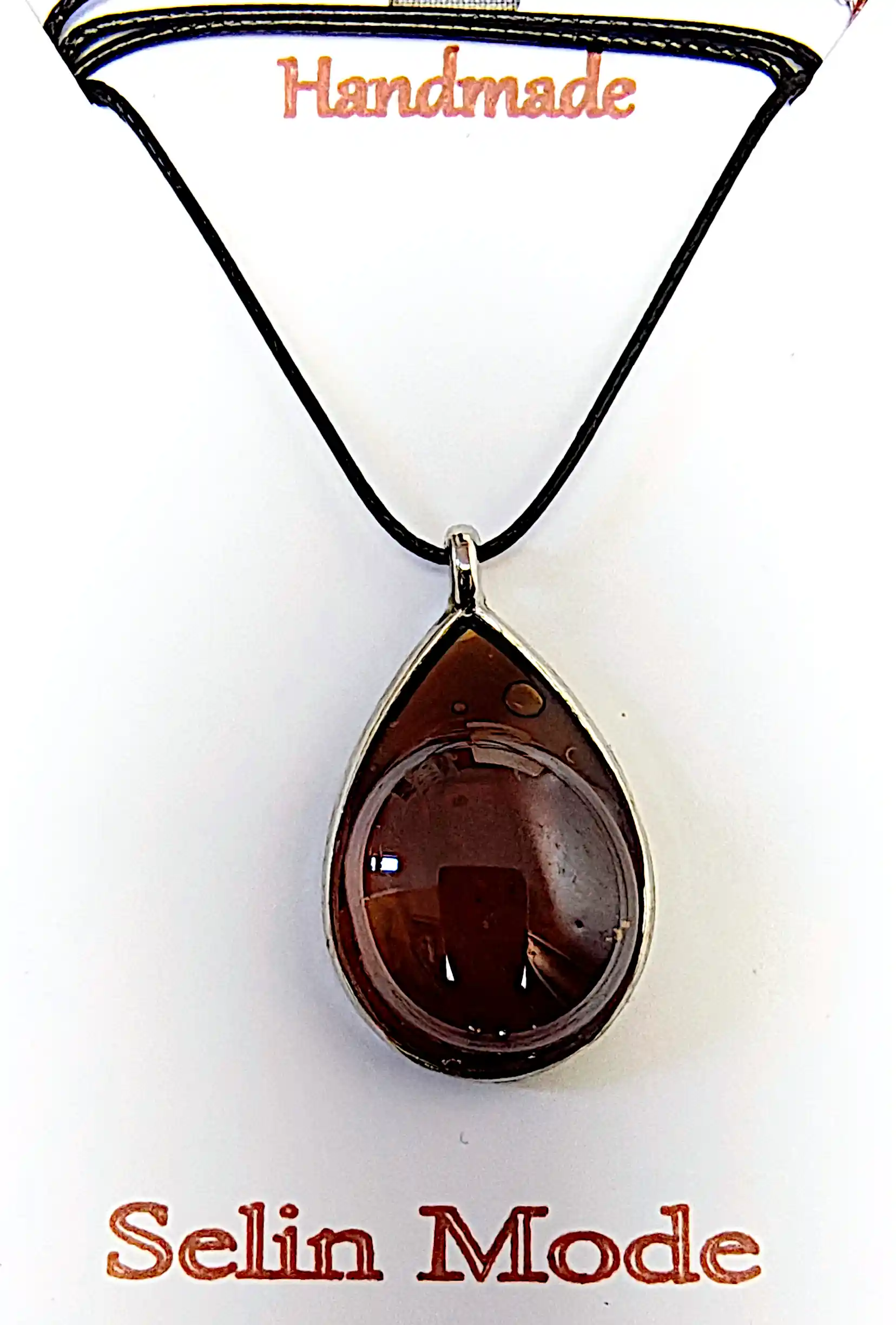 Pandantiv Handmade din Rășină Epoxidică în Formă de Picătură Maro Transparent – SM 158 [1]