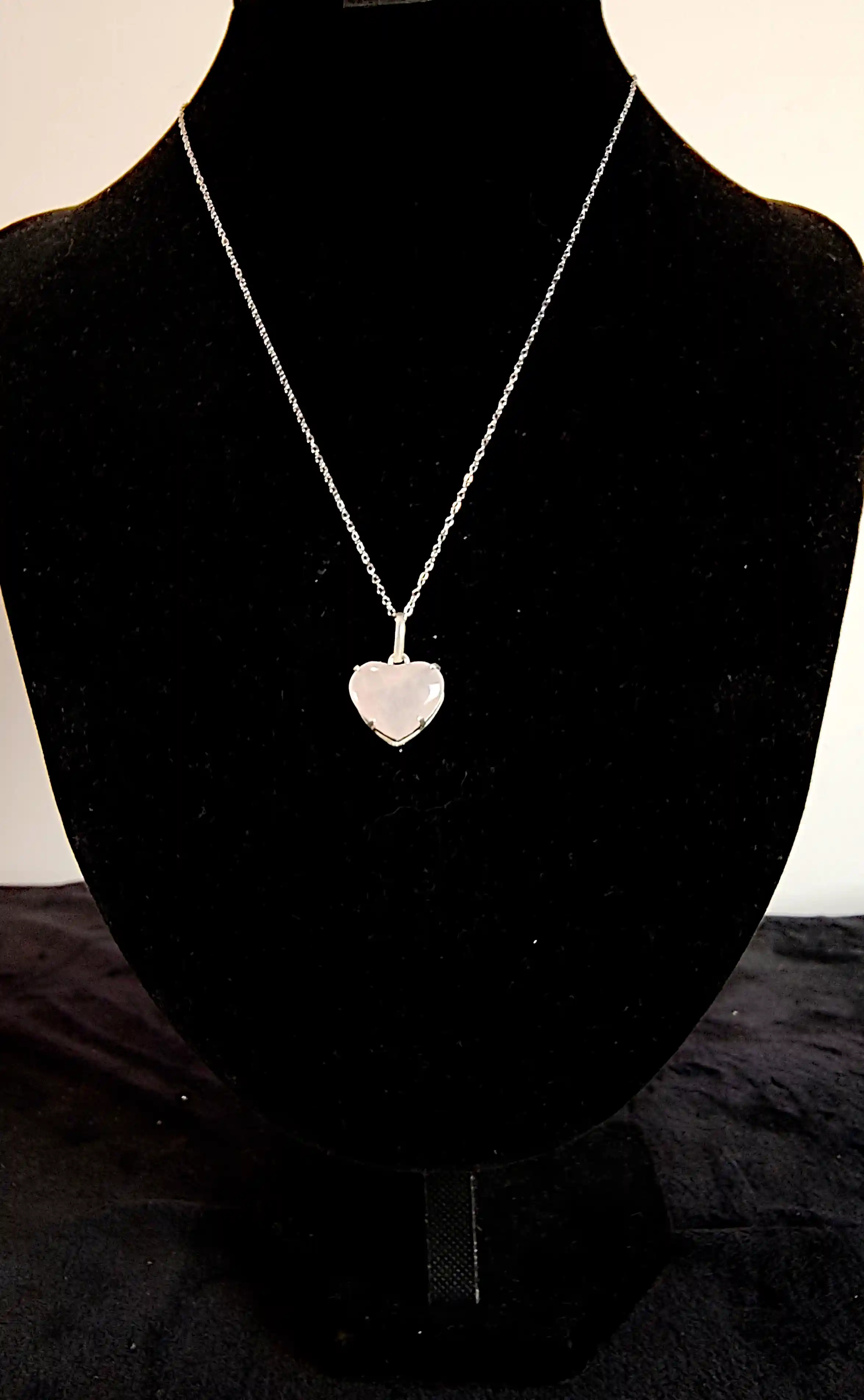Pandantiv inimă din piatră naturală de cuarț alb – SM 52 [2]