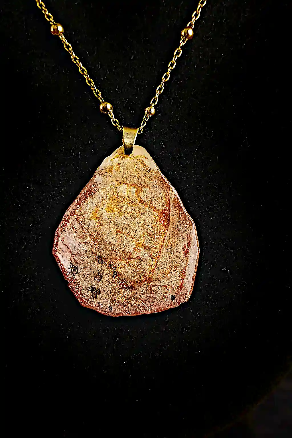 Pandantiv SM 10 – Petală naturală de trandafir cu reflexe aurii [2]