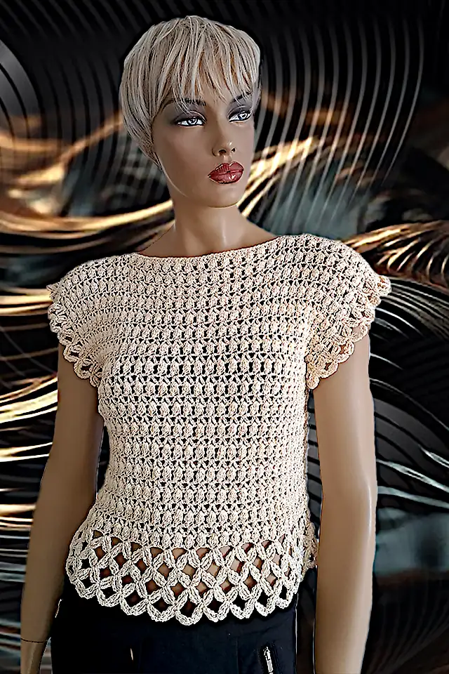 Bluză Croșetată Manual Bej, Model Texturat cu Bază Tip Plasă – SM 35 B [1]