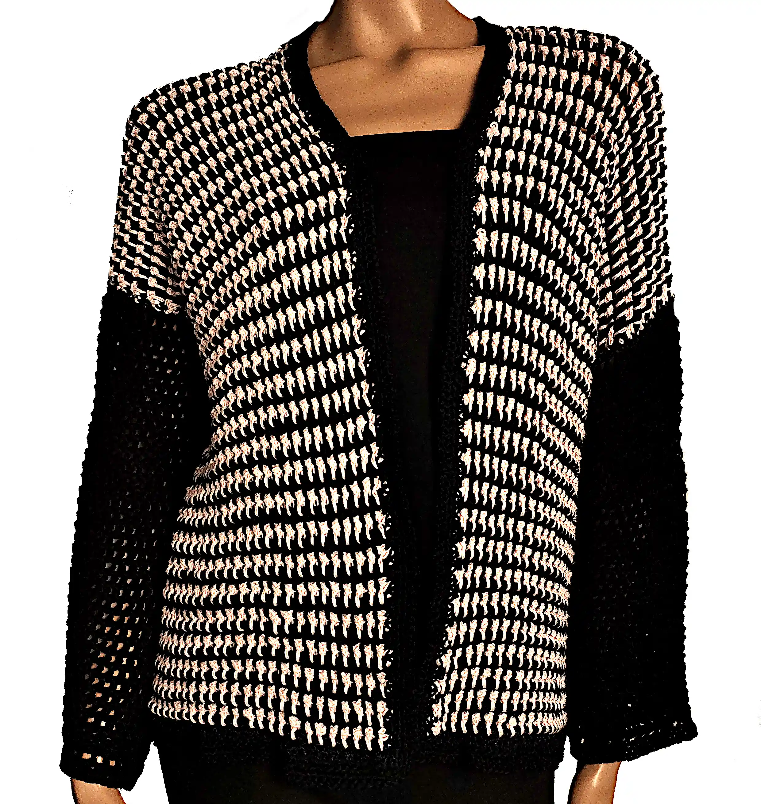 Bluze dama - Cardigan Croșetat Manual Bicolor Negru–Roz, Model Texturat cu Mâneci Lungi – SM 77 B