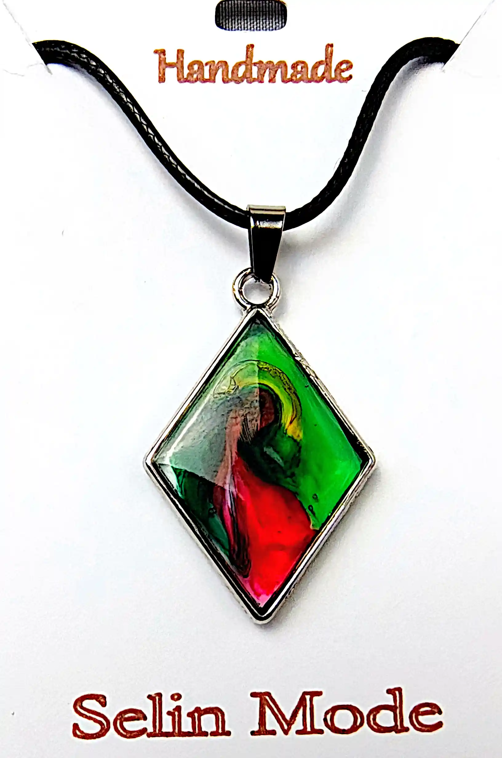 Pandantive din Rășină Epoxidică - Pandantiv Handmade din Rășină Epoxidică Romb Multicolor – SM 153