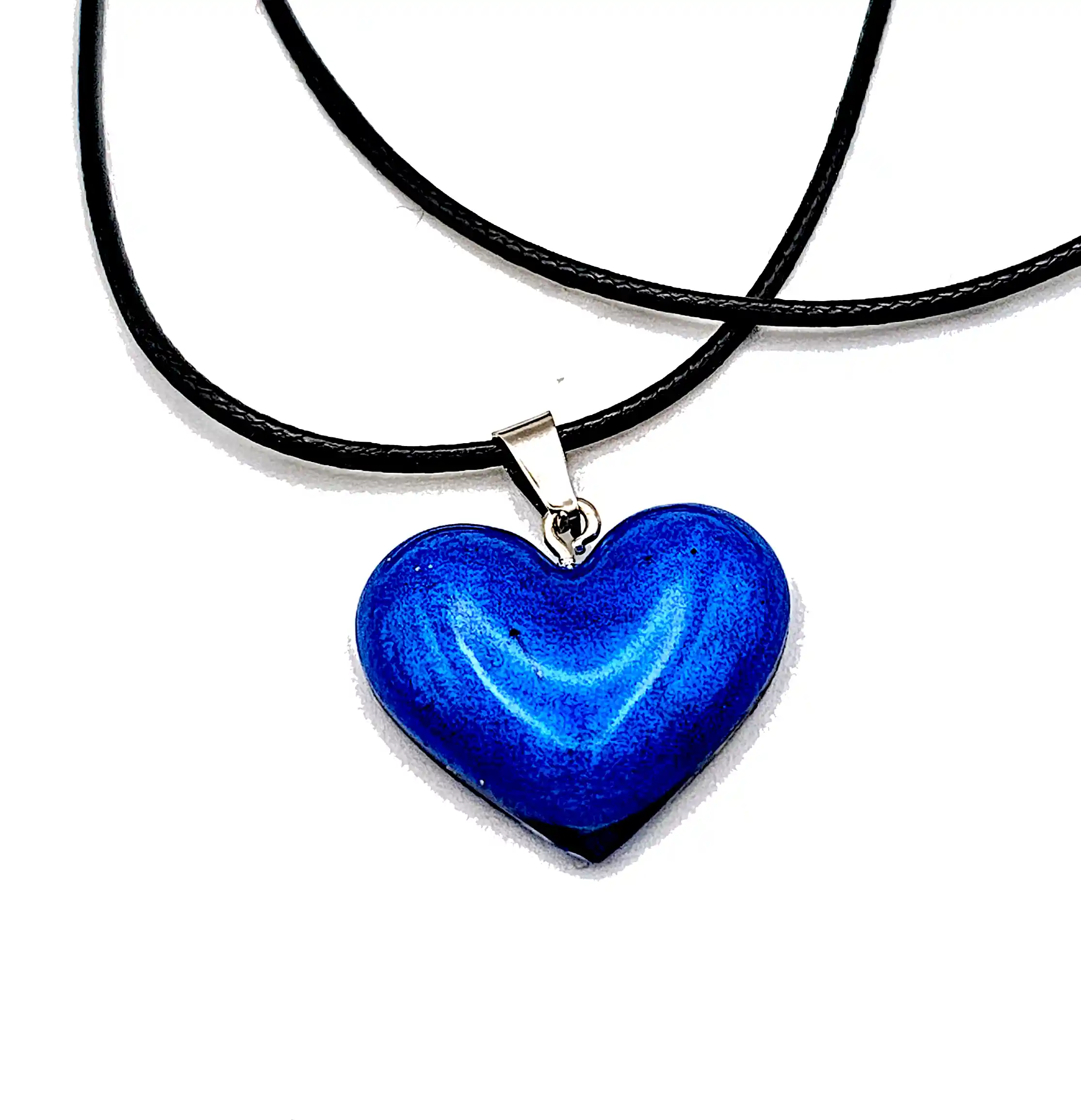 Pandantive din Rășină Epoxidică - Pandantiv Handmade din Rășină în Formă de Inimă Albastră – SM 178 | Selin Mode
