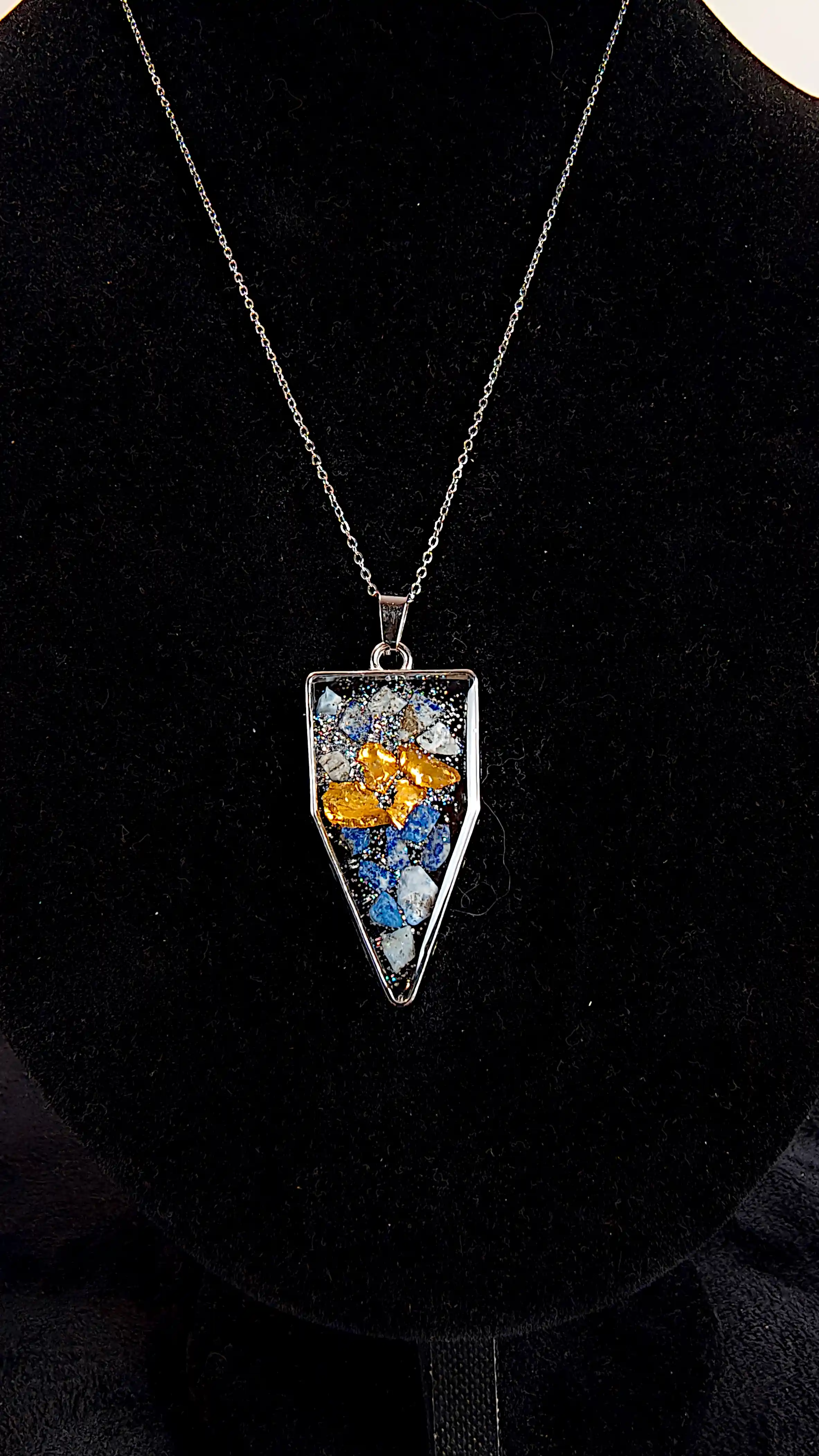 Bijuterii damă pietre semiprețioase - Pandantiv Lapis Lazuli – Design Artistic cu Accente Decorative SM 65 | Bijuterie Handmade Selin Mode