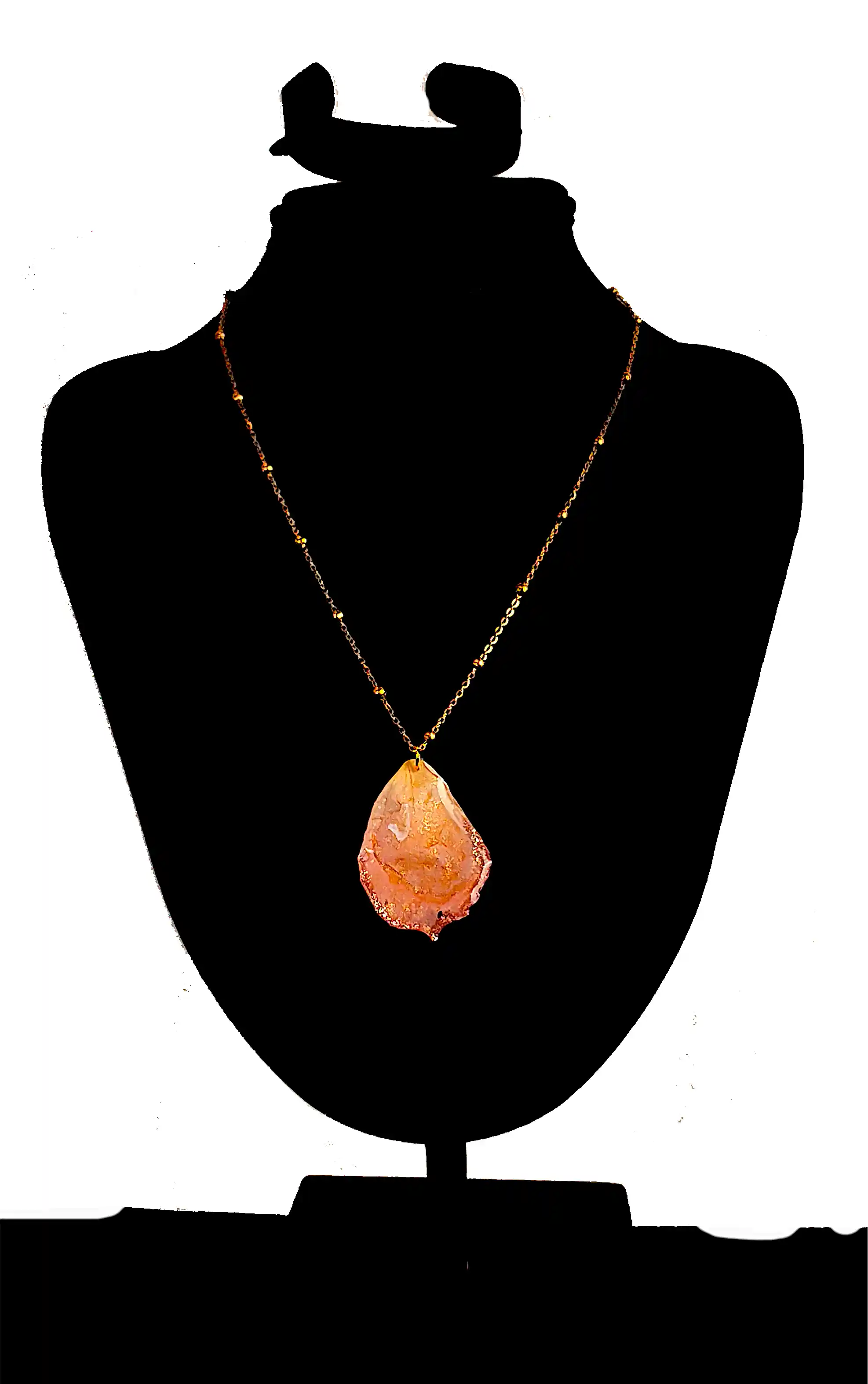 Pandantiv SM 07 – Petală naturală de trandafir în rășină transparentă cu lanț auriu [1]