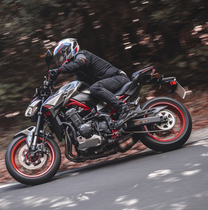 Casca modulabila MT Atom 2 SV Bast A0 alb/rosu/albastru lucios (ochelari soare integrati) Pinlock Ready – tip viziera: MT-V-35 [8]