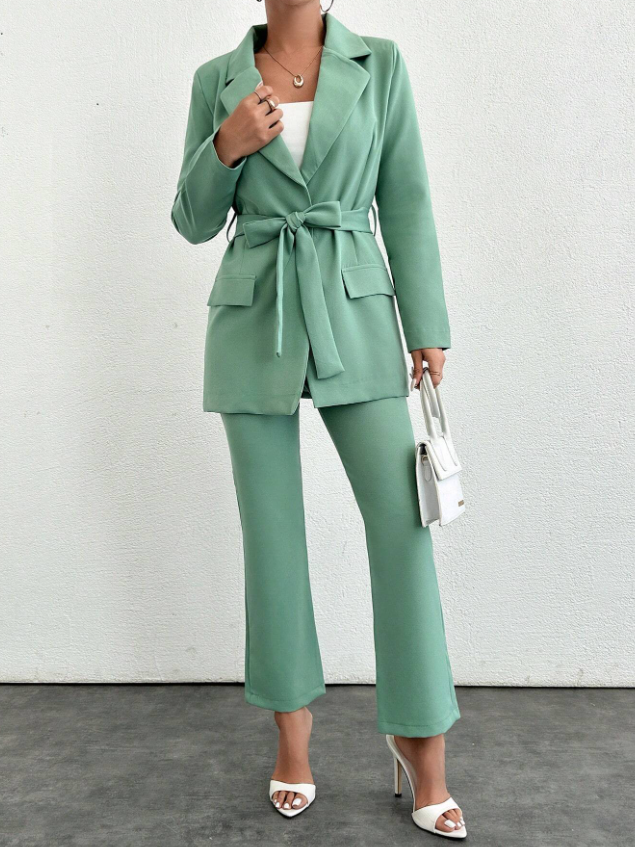 costume dama elegante