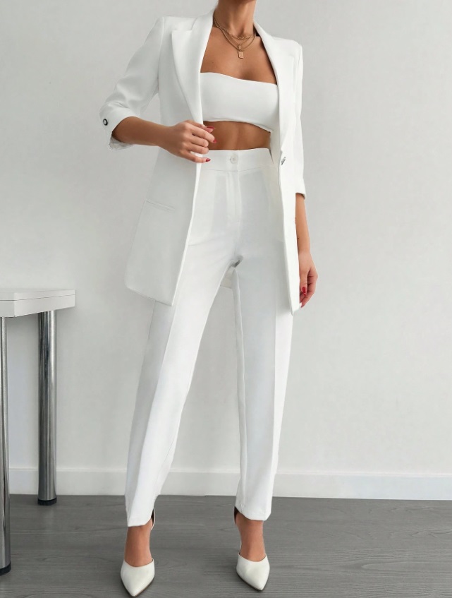 compleuri dama elegante
