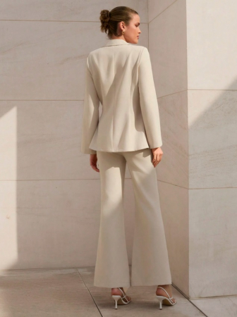 Costum Dama Elegant Office Bej [2]