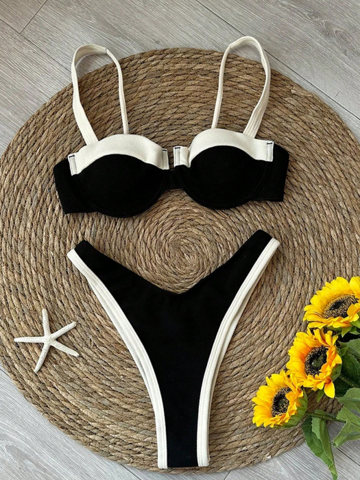 Costum de baie alb-negru cu design modern [3]