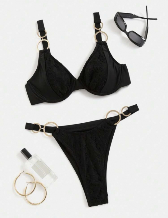 Costum de baie din 2 piese, cu accesorii metalice [3]