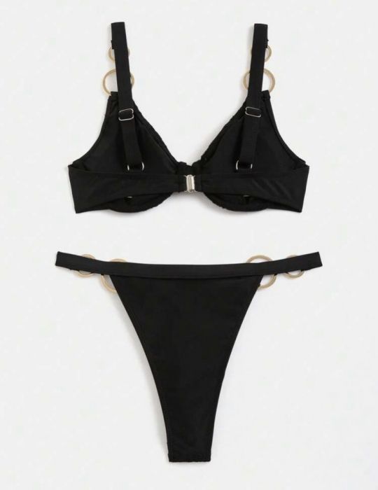 Costum de baie din 2 piese, cu accesorii metalice [4]