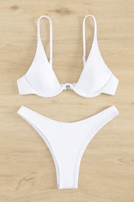 Costum de baie alb din 2 piese [4]